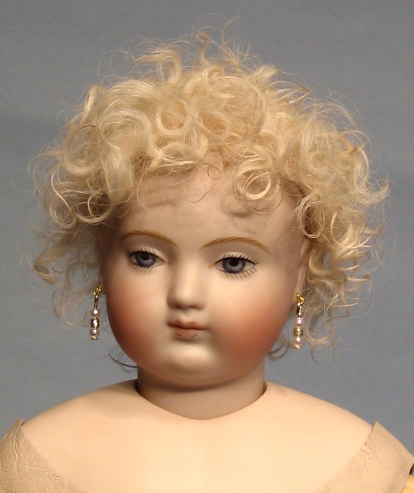 antique dolls with moving eyes